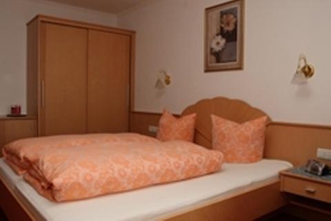 Hotel Garni Sonnenheim Fiss Cameră foto
